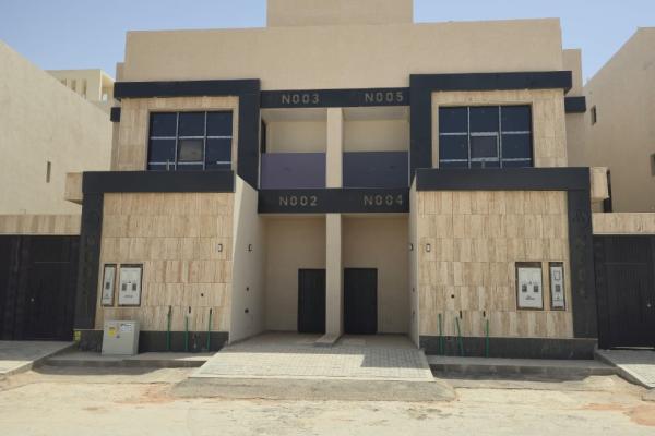 دور للبيع - الدور الأول - حي الجنادرية